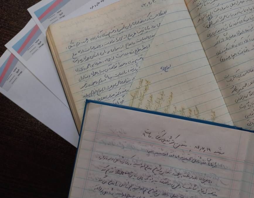 جدال حکیم و مطبعی (در بیان کتابگری و جزوه‌گویی)